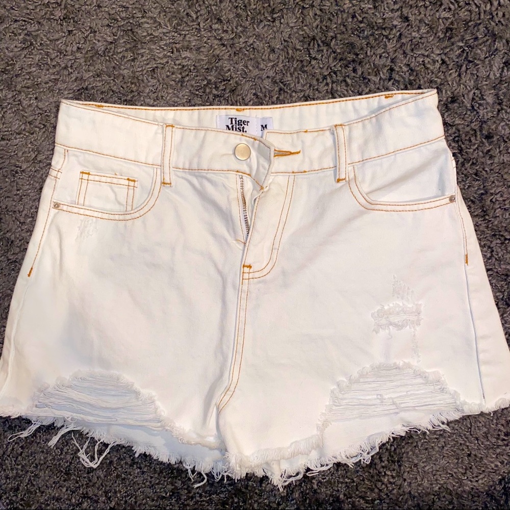 Brand new never worn. Tiger Mist denim shorts.